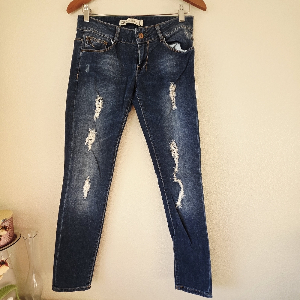 Zara TRF Slim Jeans Distressed Ripped Size 6 Dark Premium Wash Denim